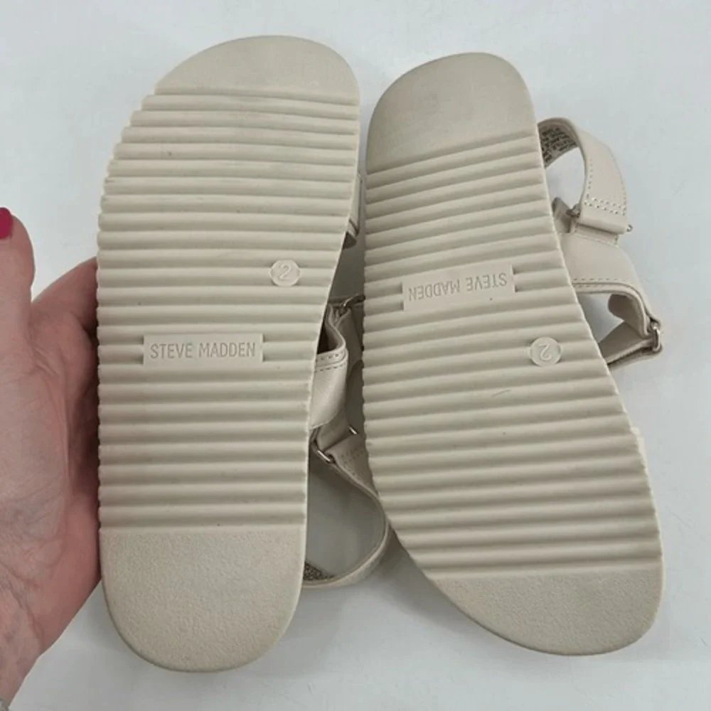 NWOT Steve Madden Mona Platform‎ Sandals Girls Size 2M Bone Strappy Slingback